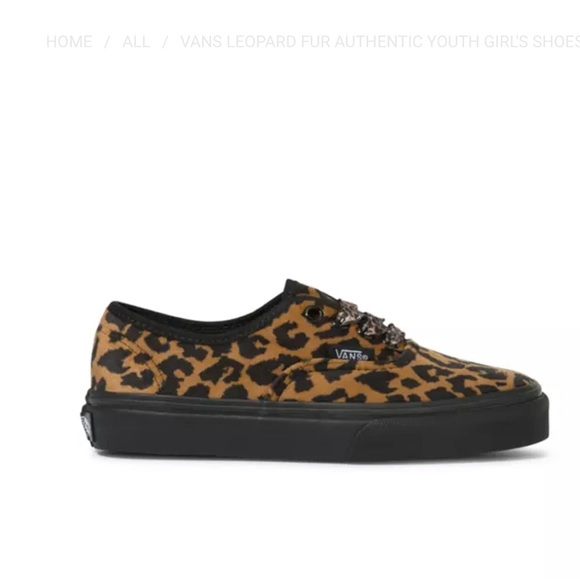 Vans - Picture 10 of 11